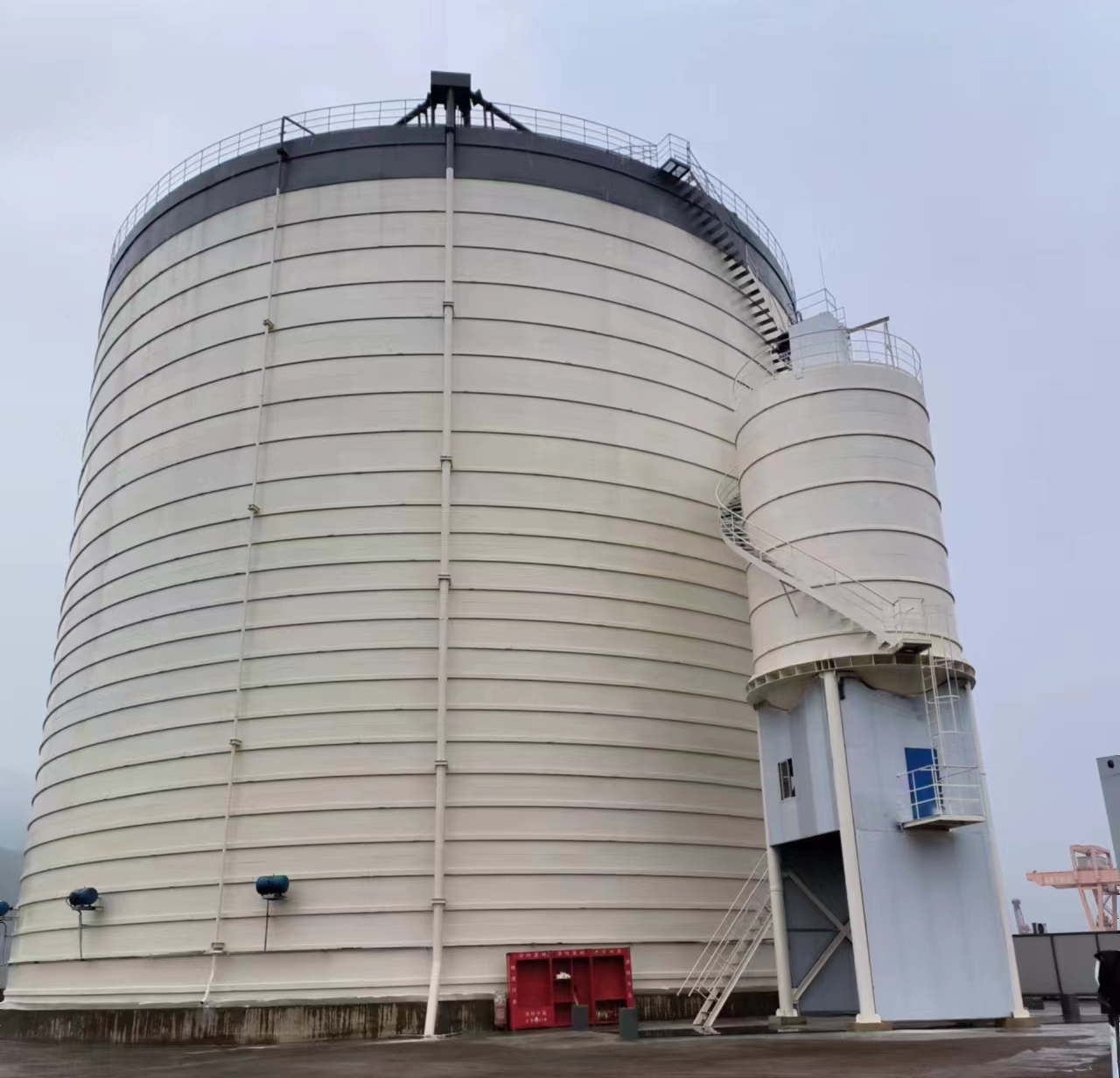 天等10万吨水泥钢板库